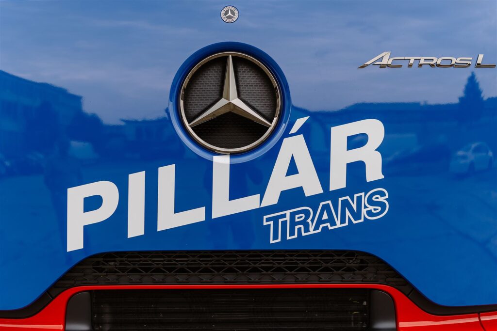 Vozový park PILLÁR TRANS